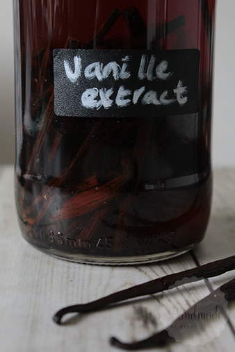 Homemade vanille extract maken | HandmadeHelen