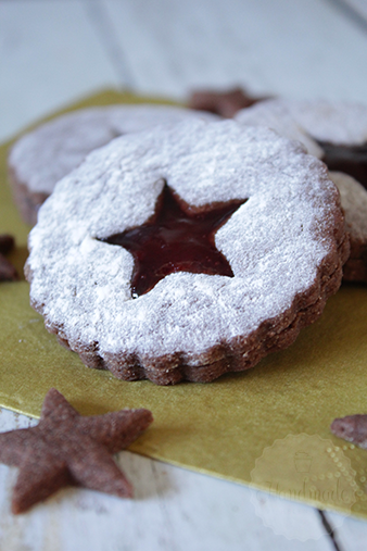 Chocolade linzer koekjes | HandmadeHelen