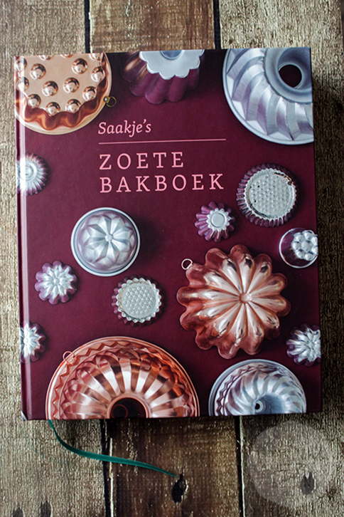 Review: Saakje's zoete bakboek | HandmadeHelen