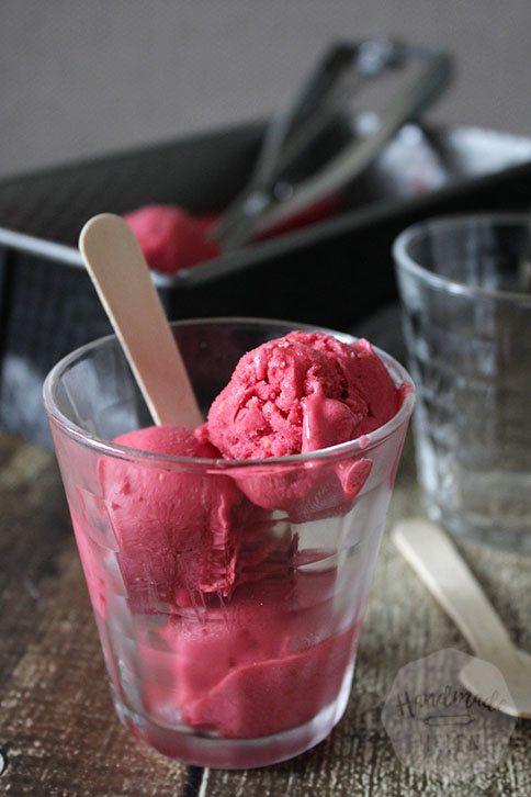 Frambozen yoghurt ijs | HandmadeHelen
