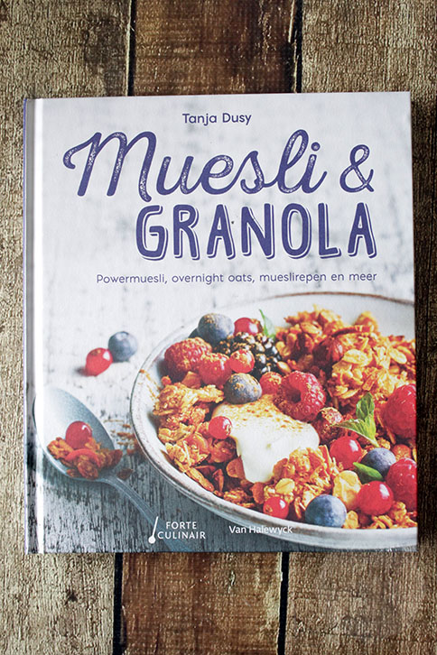 Review: Muesli en granola | HandmadeHelen